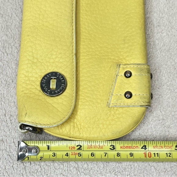 Cole Haan Leather Clutch Pouch Purse-Butter Yellow-Vintage-Designer-Classic-Y2K - Picture 11 of 12
